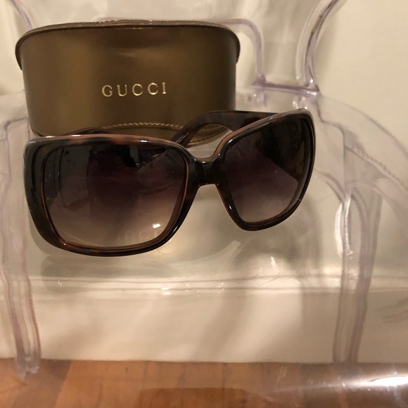 gucci wrap sunglasses